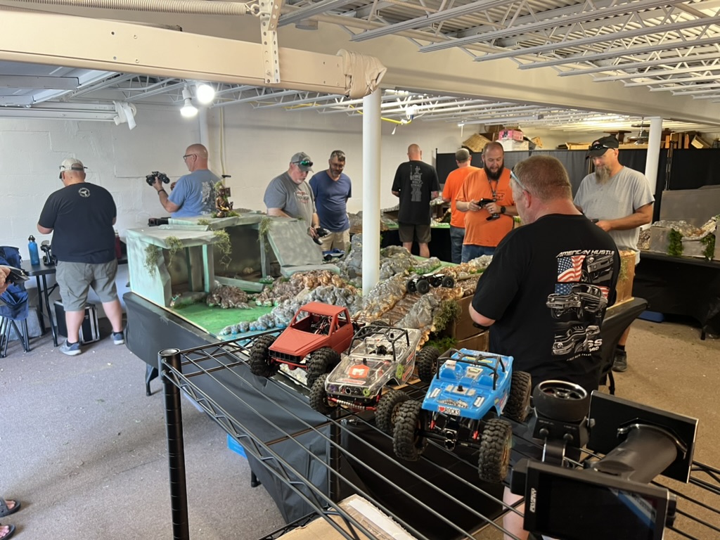 Club members enjoying an open crawl session at the MAMC Crawling Center
