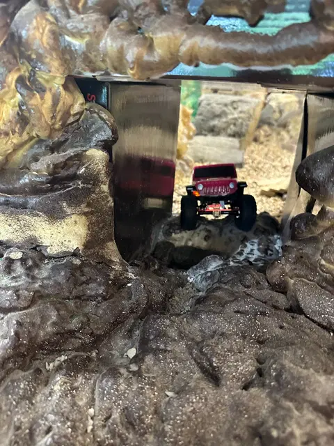 Micro RC crawler competition photo 17