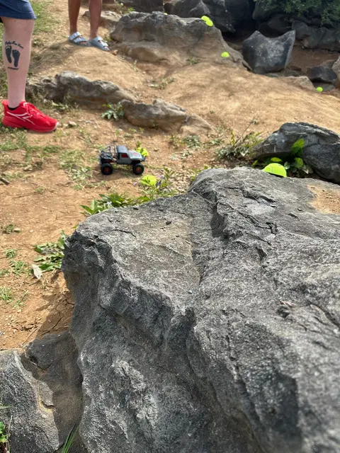 Micro RC crawler competition photo 28
