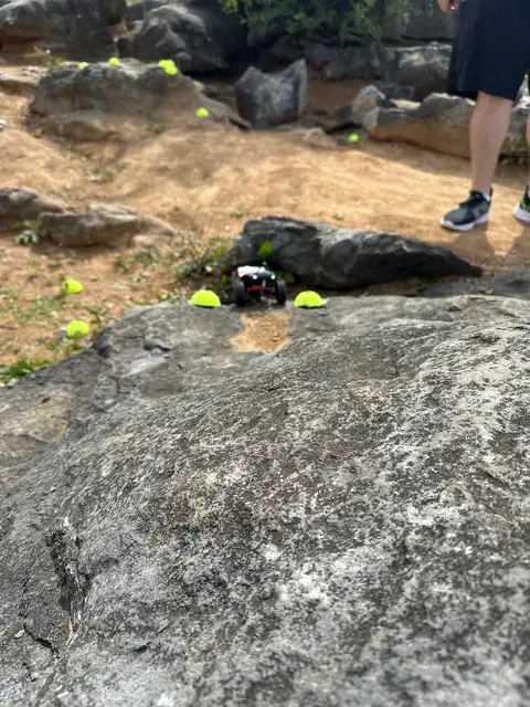 Micro RC crawler competition photo 29