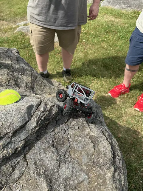 Micro RC crawler competition photo 30