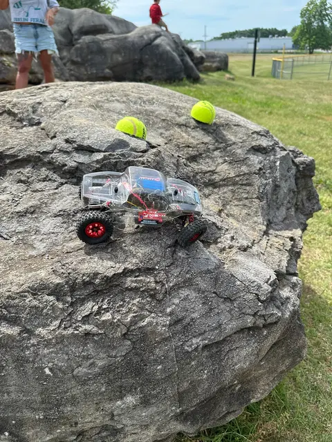 Micro RC crawler competition photo 39