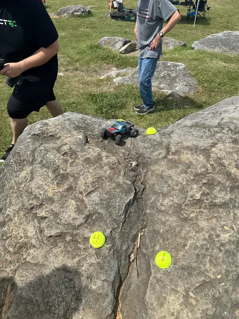 Micro RC crawler competition photo 48