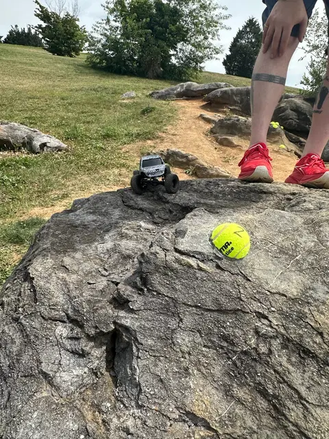 Micro RC crawler competition photo 67